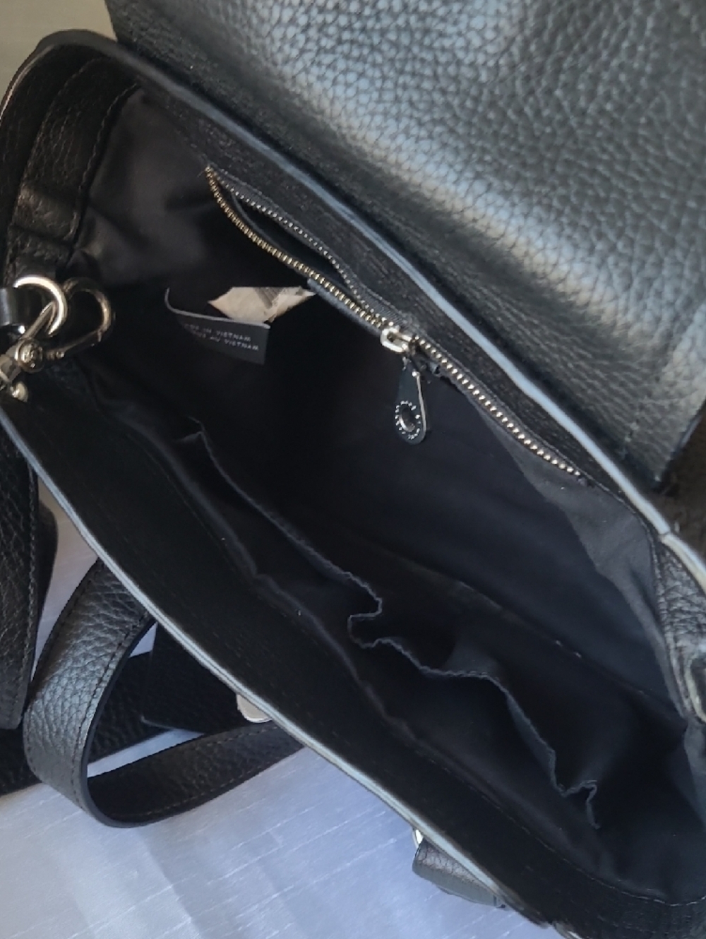 Marc by Marc Jacobs Black Pebbled Leather Satchel - Picture 9 of 13